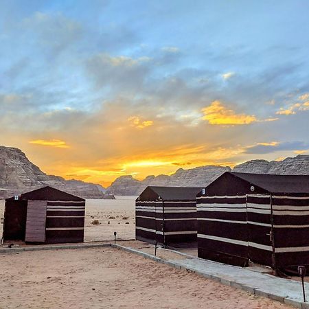Wadi Rum Galaxy Camp Esterno foto